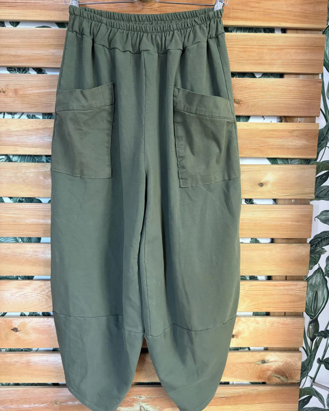 Calças Largas de Linho com Design Solto e Cintura Ajustável