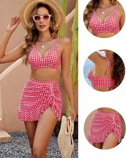 Biquíni xadrez com top e saia com folhos