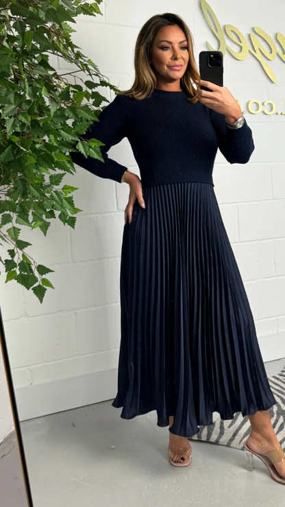 Vestido Comprido com Fundo Plissado®