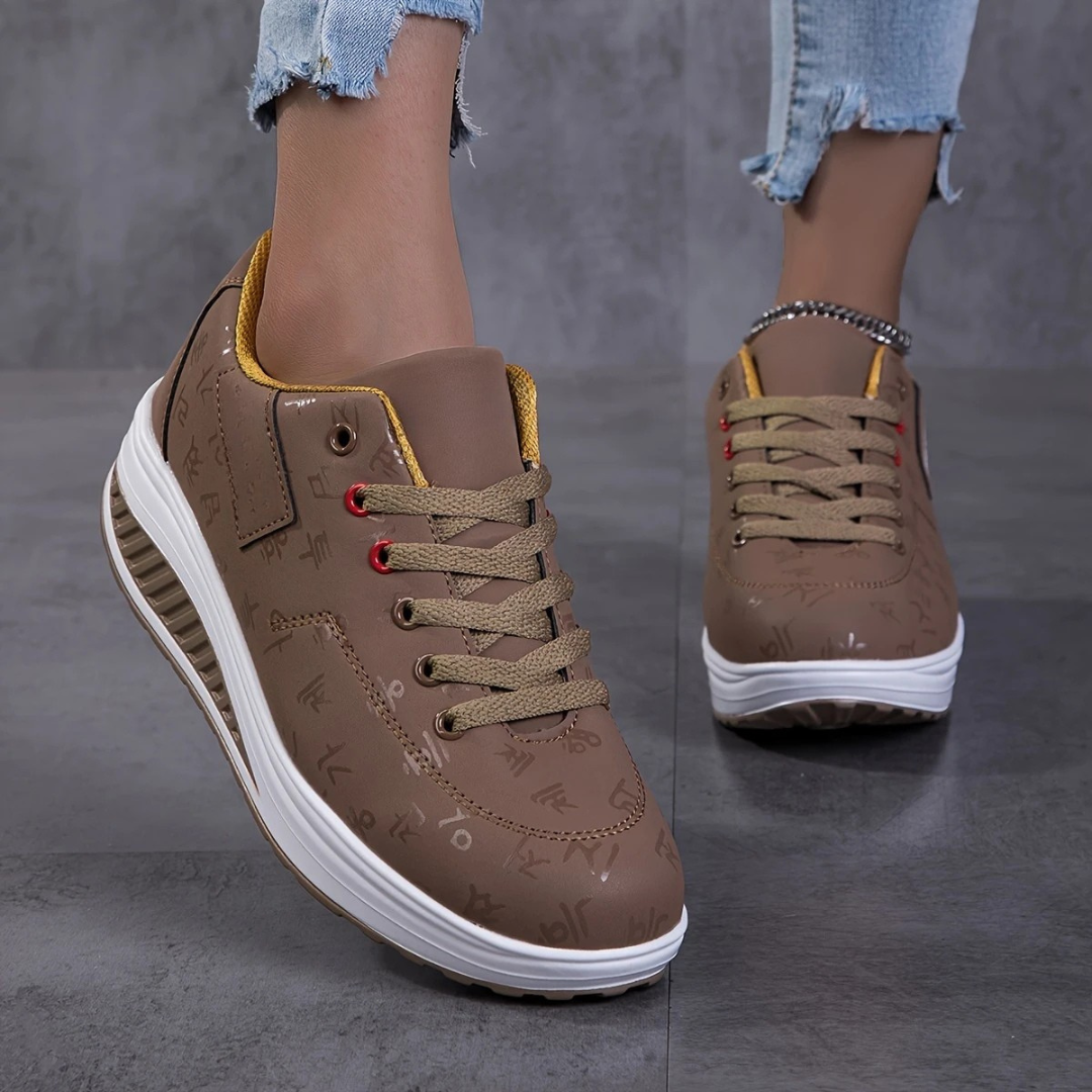 Sapatos de Mulher com Impressão de Letras Antiderrapantes e Sola Grossa