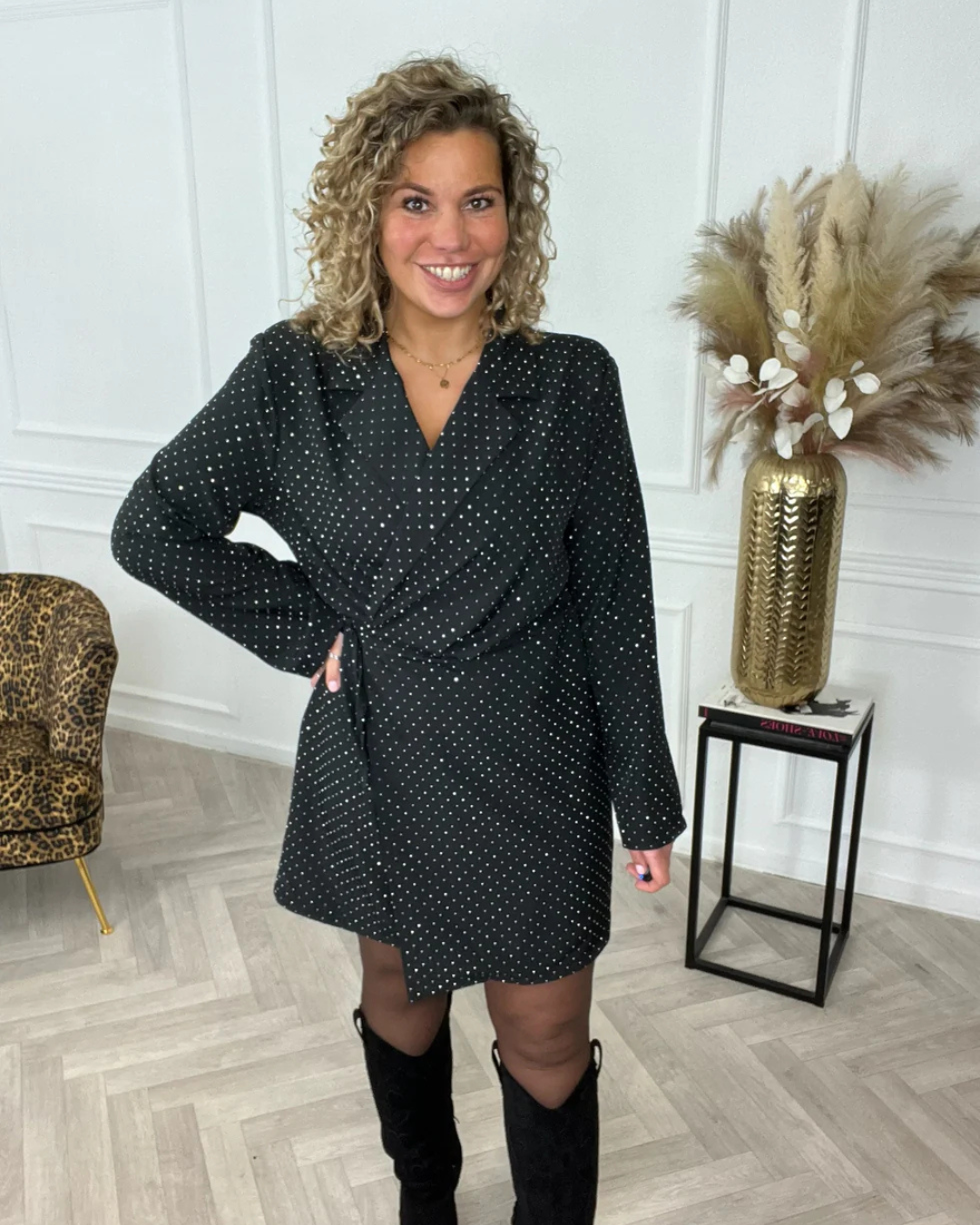 Vestido elegante tipo blazer cruzado com Glitter