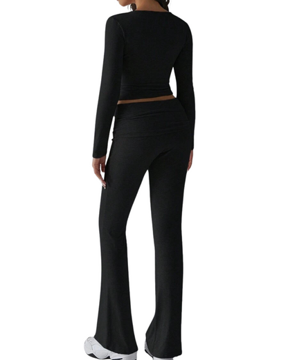 Conjunto de 2 Peças para Mulher com Top de Manga Comprida e Calças de Corte Justo