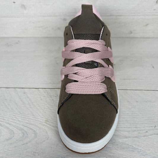 Sapatos Unissexo com um Toque Desportivo Clássico