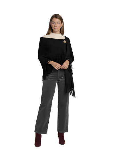 Capa com Franjas Elegante e Versátil para Mulher