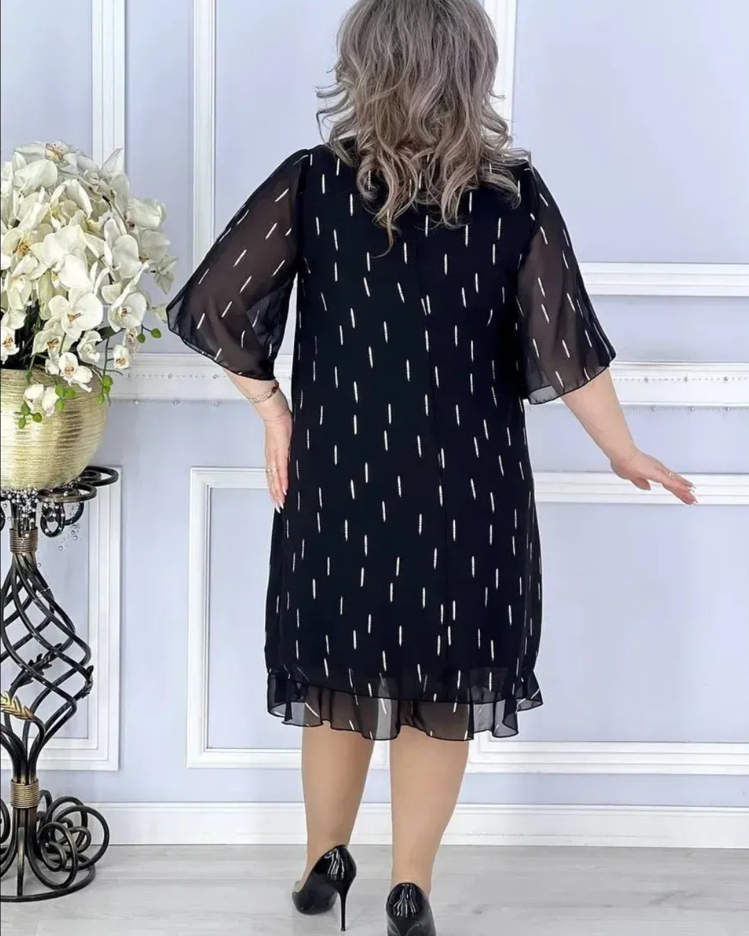 Vestido Suelto curto, elegante e na moda para mulher