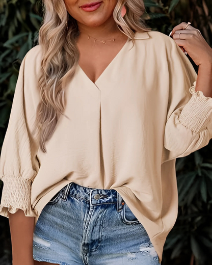 Blusa Casual Feminina com Decote em V e Manga 3/4, Folgada e Ajustada