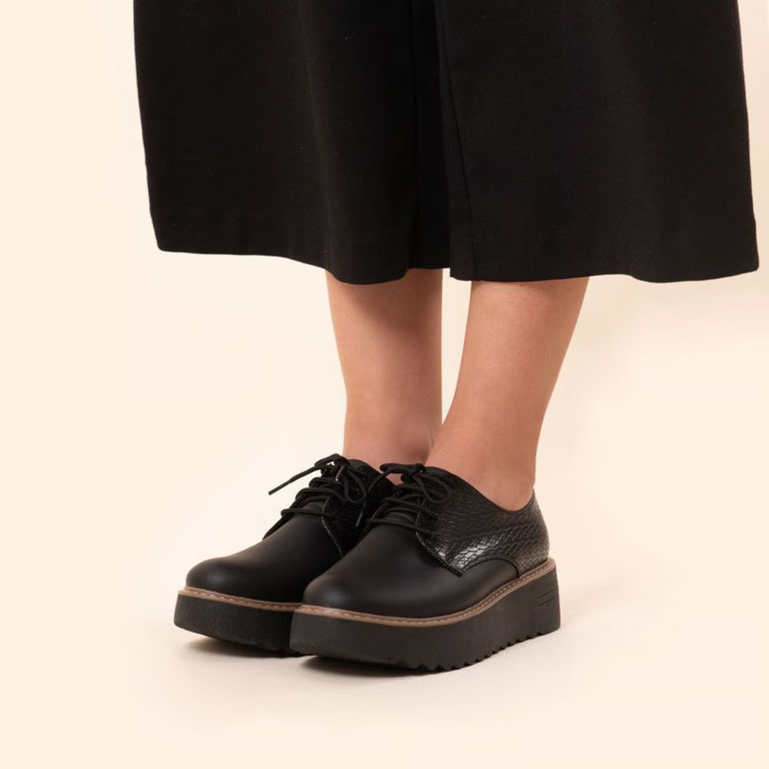 Sapatos de Plataforma Casuais para Mulher com Atacadores e Design Texturado