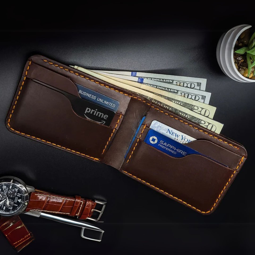 Carteira de couro com design elegante e costuras reforçadas