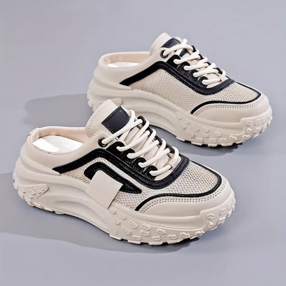 Sapatilhas de mulher com atacadores e sola de plataforma grossa