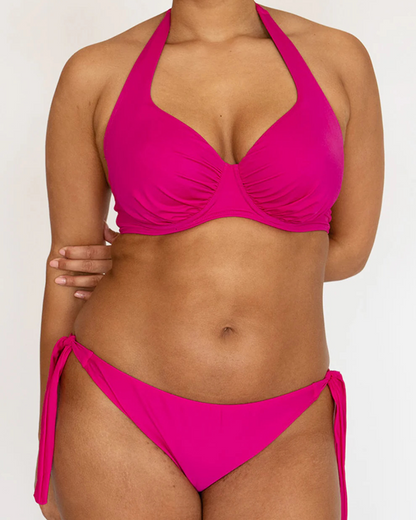 Conjunto de biquíni com design elegante e intemporal