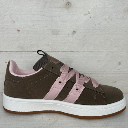 Sapatos Unissexo com um Toque Desportivo Clássico