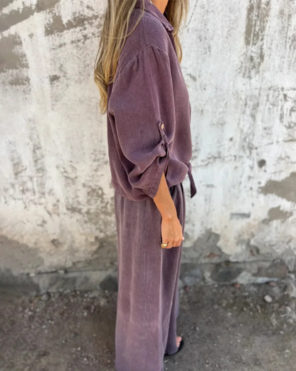 Conjunto de Duas Peças de Macacão de Pernas Largas para Mulher com Camisa com Botões e laço à Frente