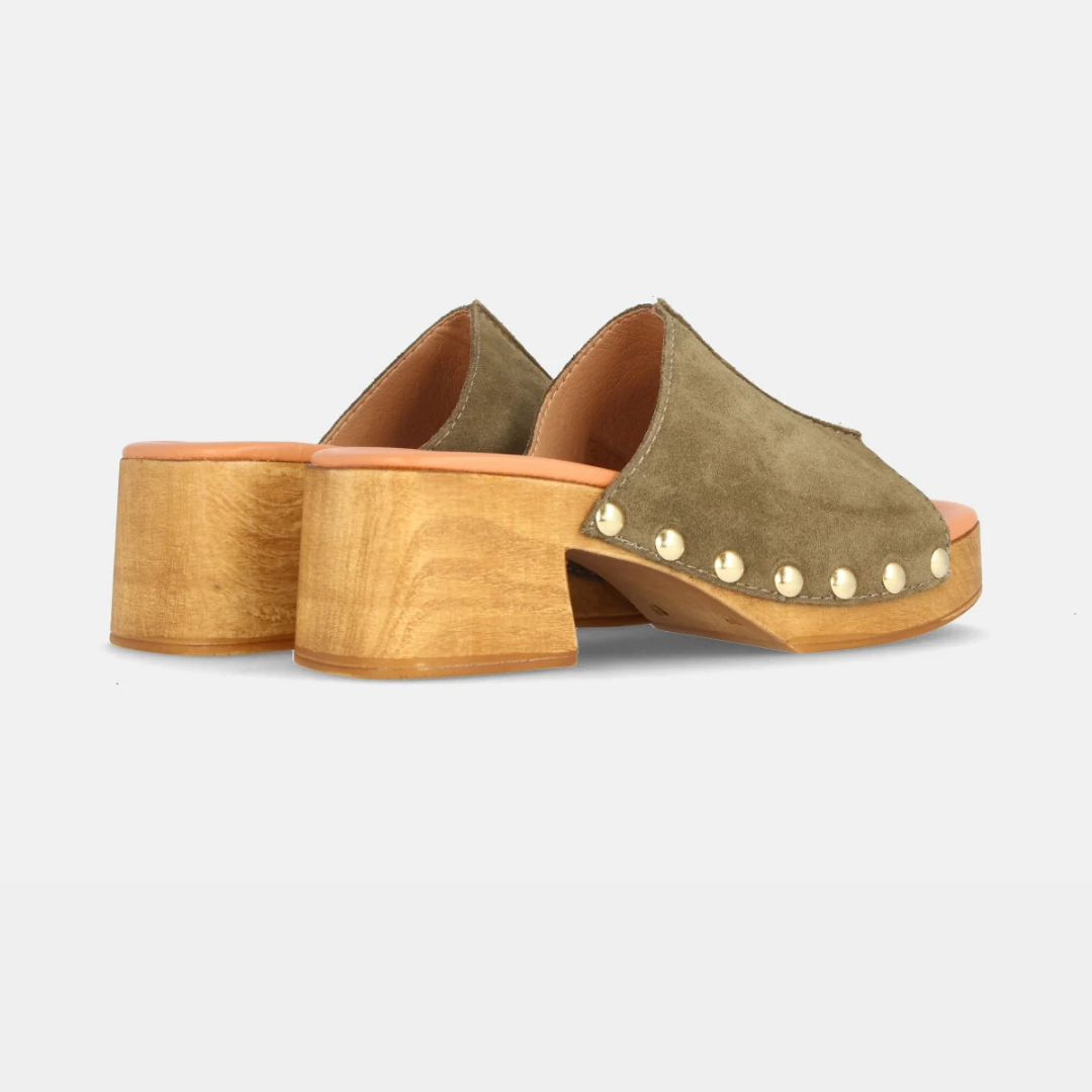 Sandálias de couro para mulher com plataforma e salto médio em couro