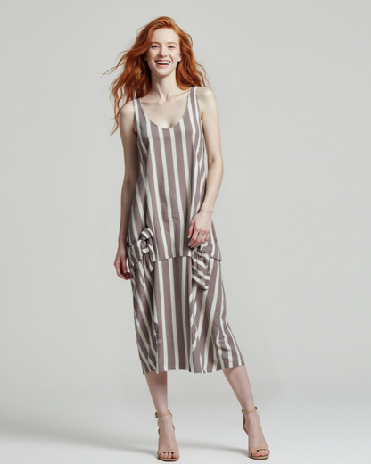 Vestido largo às riscas com bolso