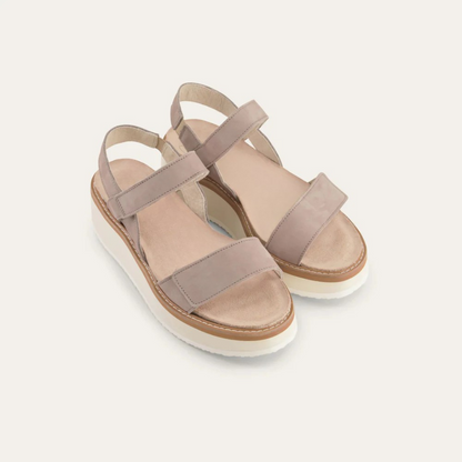 Sandálias ergonómicas com fecho de velcro